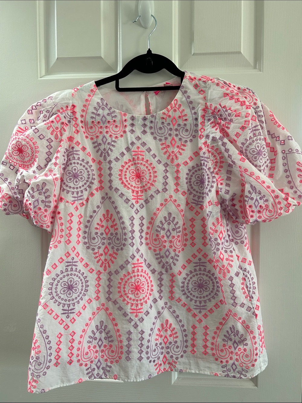 M LILY Women’s White Puff-Sleeve Embroidered Top - Pink & Lavender